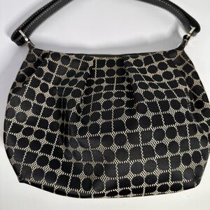 Elegant Black and Cream Women's Bag